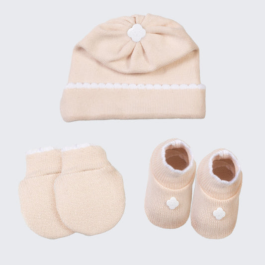 Kit Meu Bebê – Sapatinho, Luva e Touca em Tricot